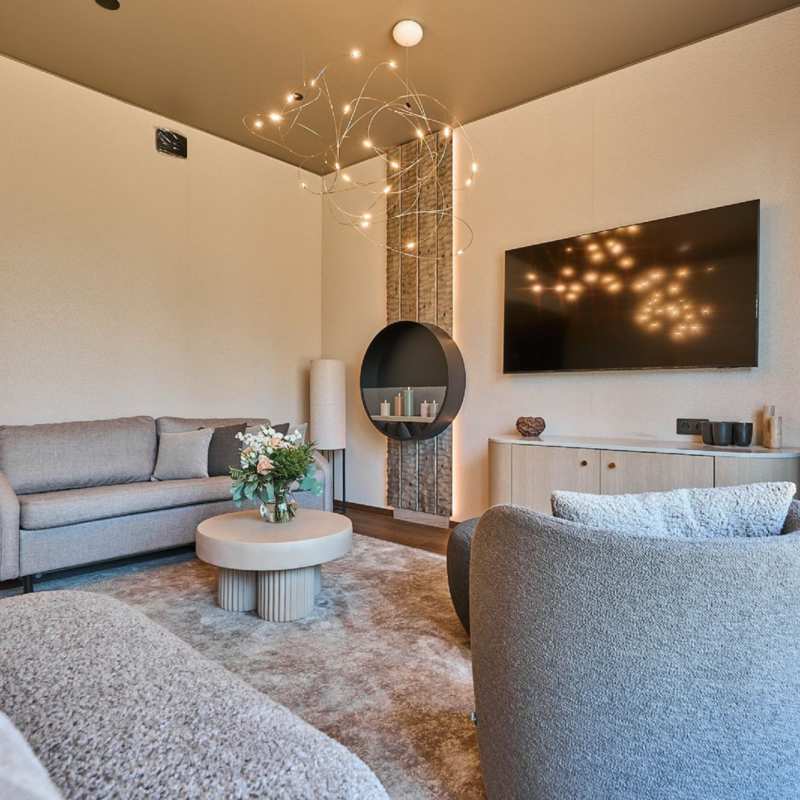 Suite living area