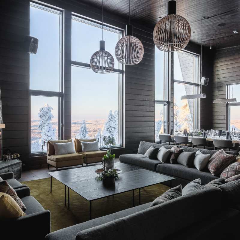 OctolaLodgeLoungeWinter 