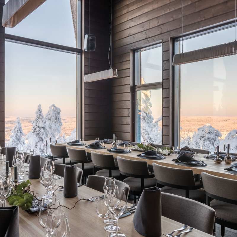 OctolaLodgeDiningWinter 