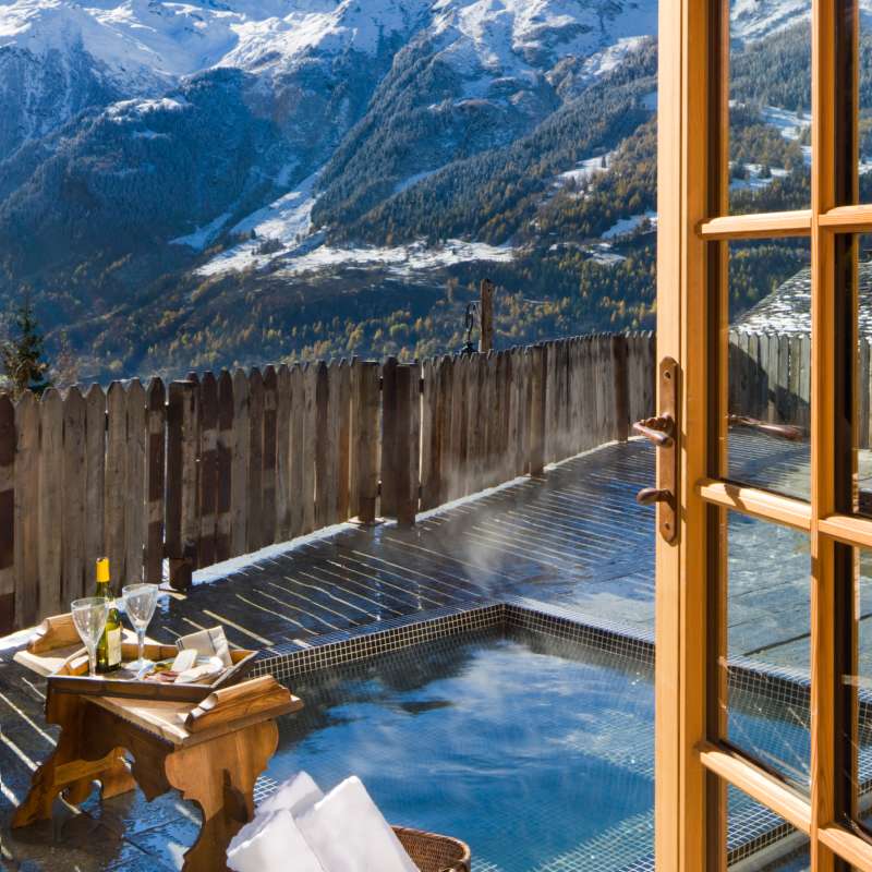 ElevenChaletPelerinExterior