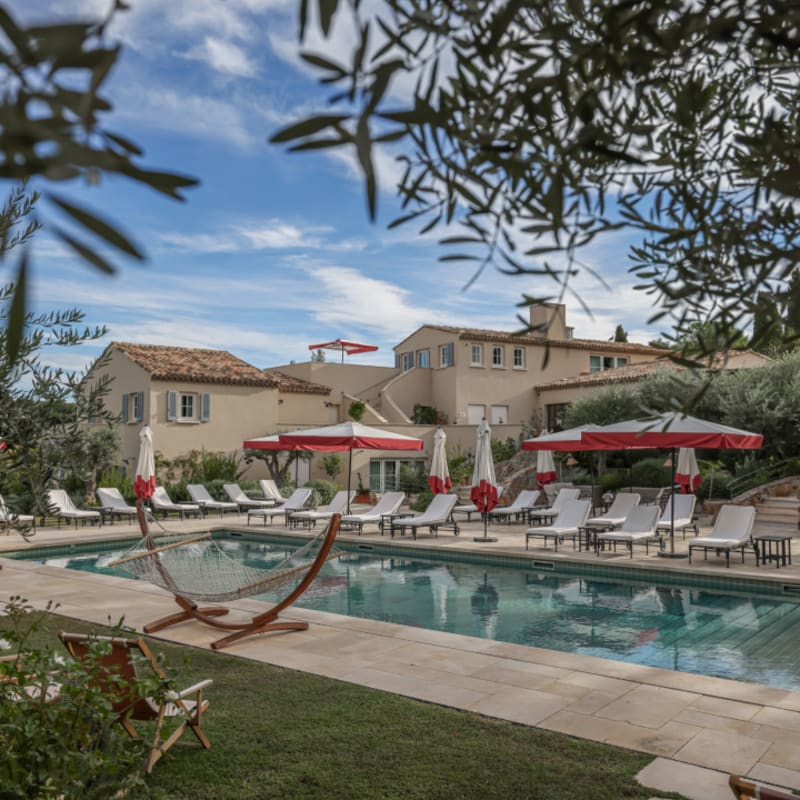 Outside swimming pool