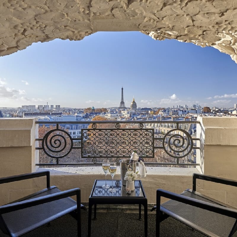 Suite Eiffel vue terrasse