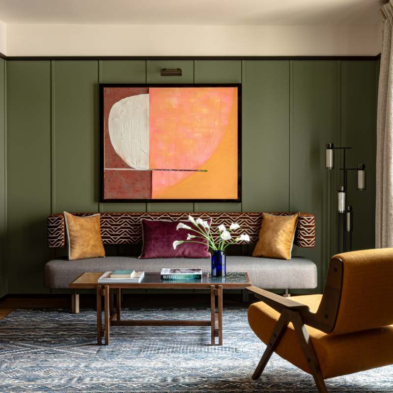 Junior Suite Living Room 