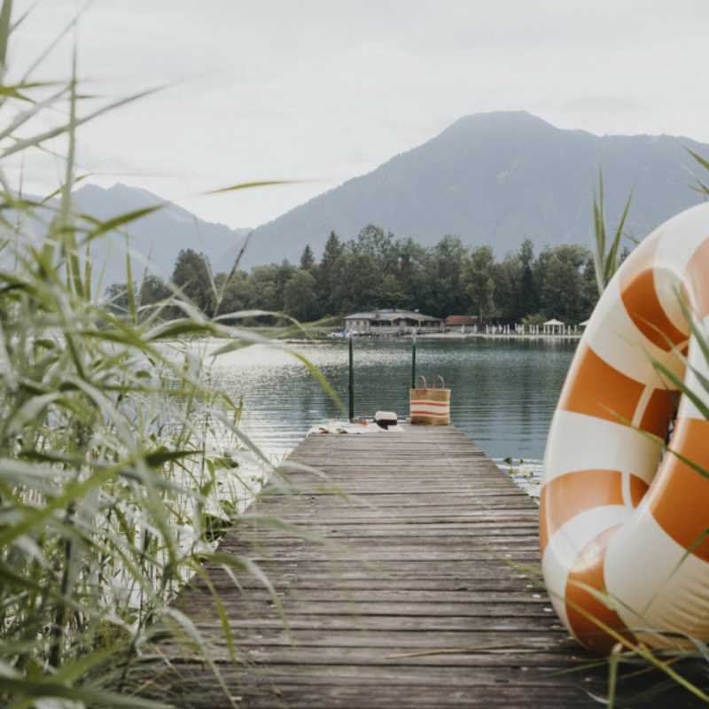 lake area