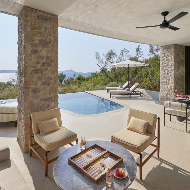 Mandarin Pool Villa Terrace