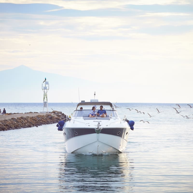 Boat Hire - Sani Dunes