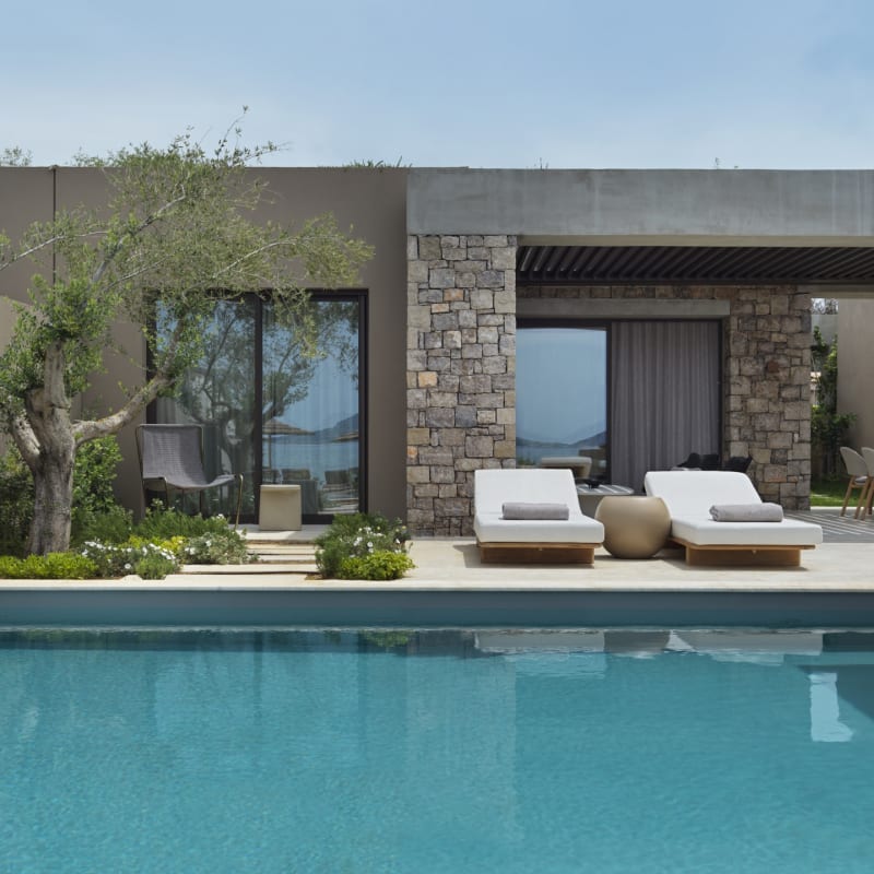 Beachfront Infinity Villad