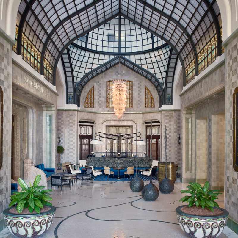 Four Seasons Hotel Gresham Palace - lobby 