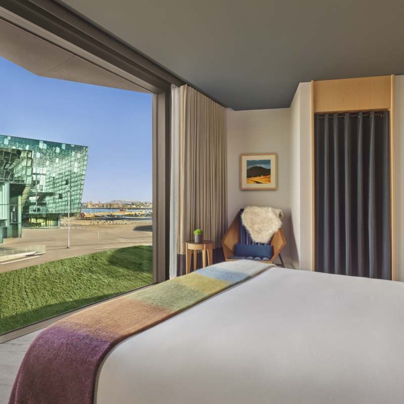 OceanViewCornerSuite 