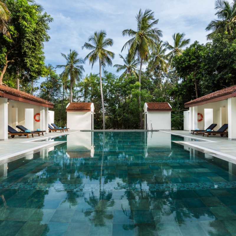 Swimming Pool - Mantra Koodam