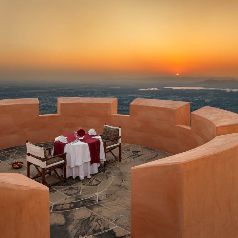 Private Dining - Oberoi Naila Fort 