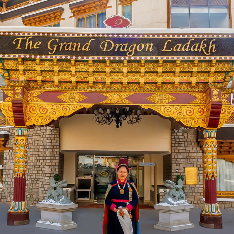 Entrance - Grand Dragon