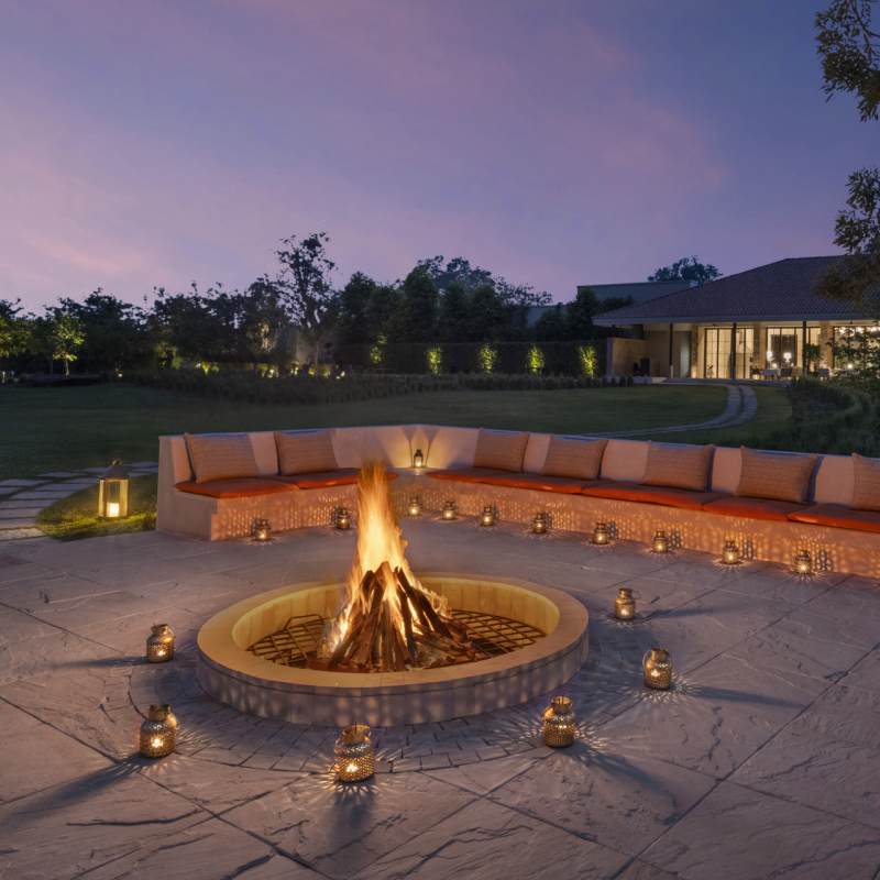 Bonfire - The Oberoi Vindhyavilas 