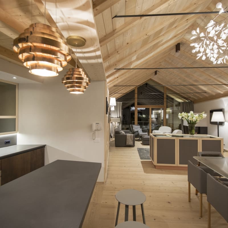 Kitchen and dining area - Chalet Zeno, Rosa Alpina 