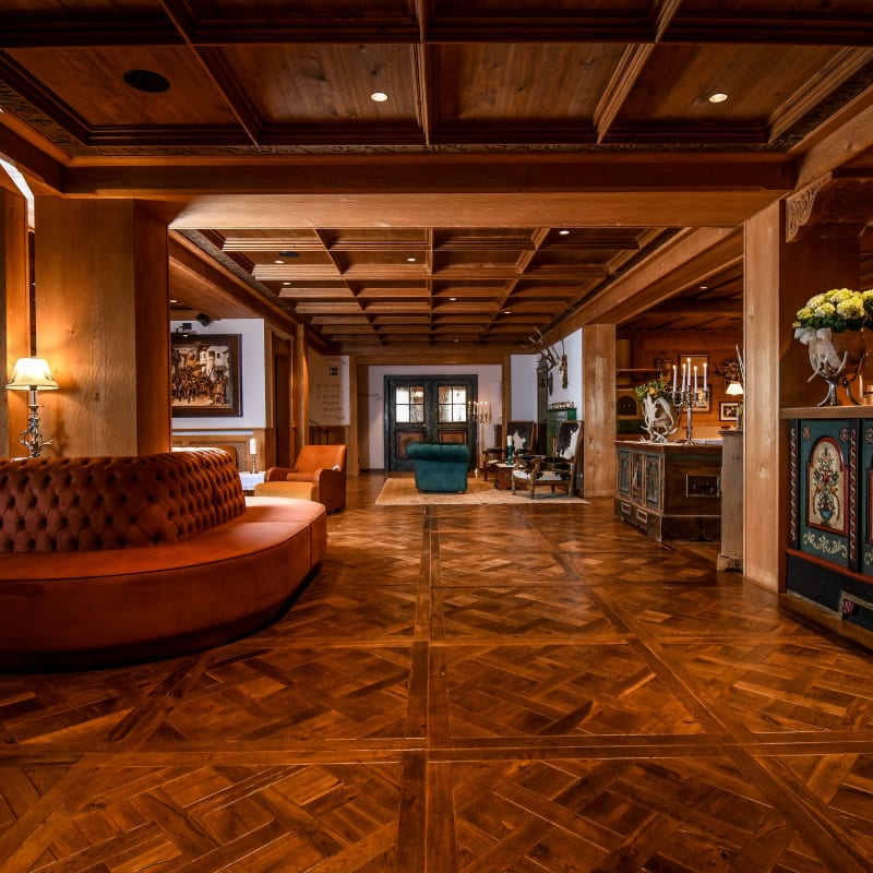 Interior Reception area - Hotel Tyrol - Winter