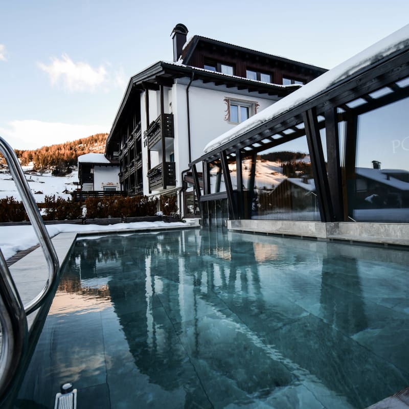 Outdoor Pool - Hotel Tyrol - Winter