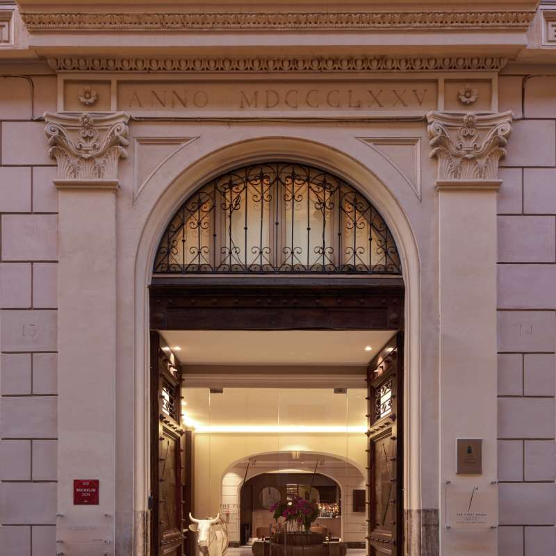 Entry Way - The First Arte  