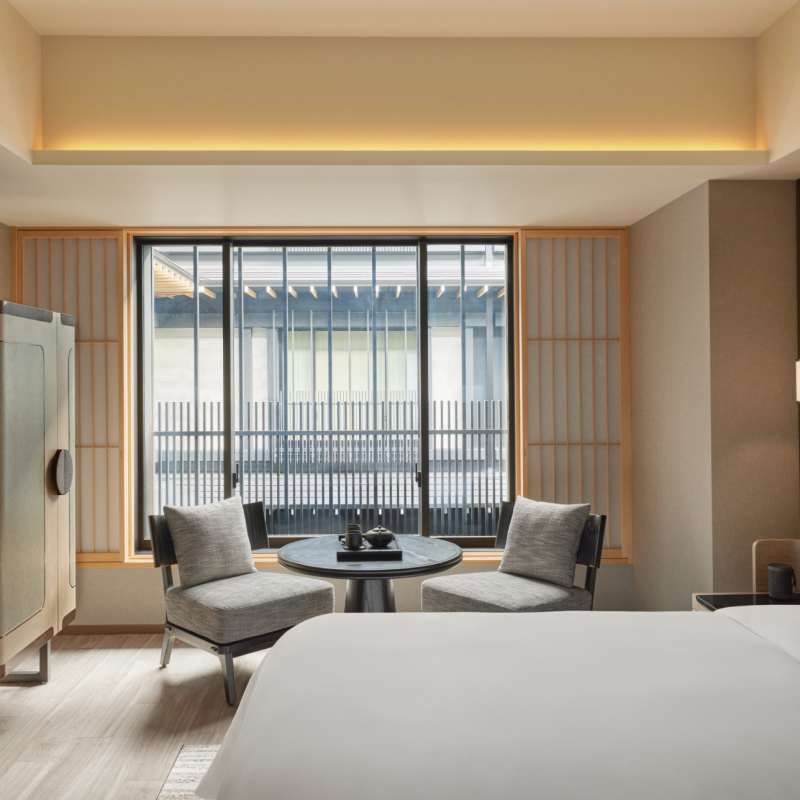 premier-courtyard-king 