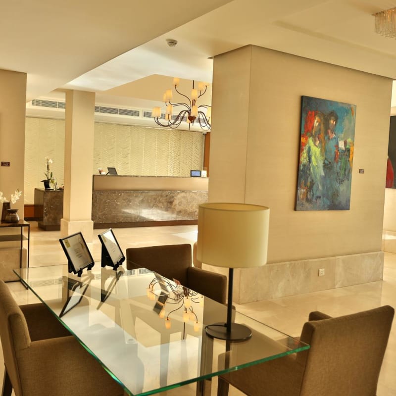 Lobby - Al Qasr Metropole