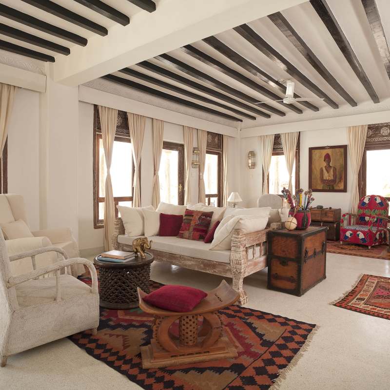 Lounge - The Majlis Hotel