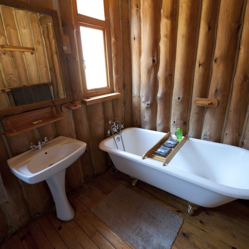 A bathroom - Chelinda Lodge