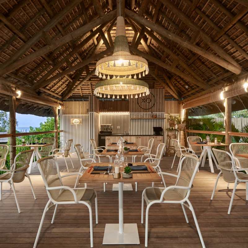 XO Restaurant - Paradise Cove Hotel  Spa
