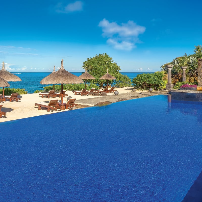 Turtle Bay Pool - The Oberoi Mauritius
