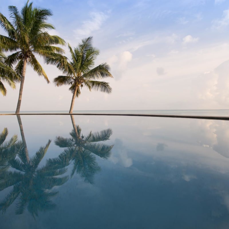 Infinity pool views - Benguerra Island Lodge
