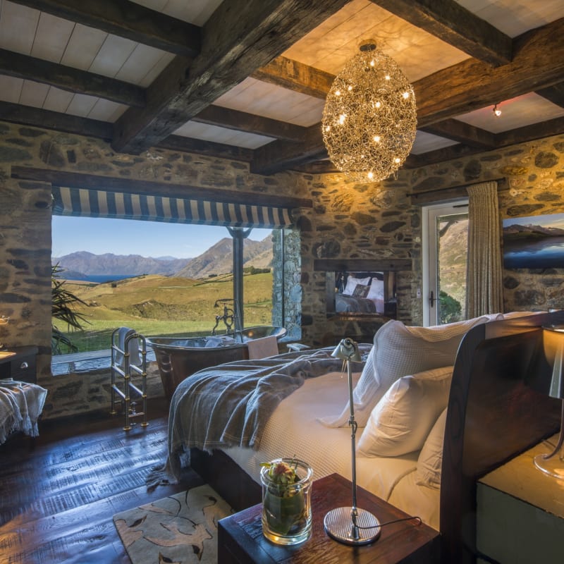 Master Suite - Mahu Whenua Ridgeline Homestead & Eco Sanctuary
