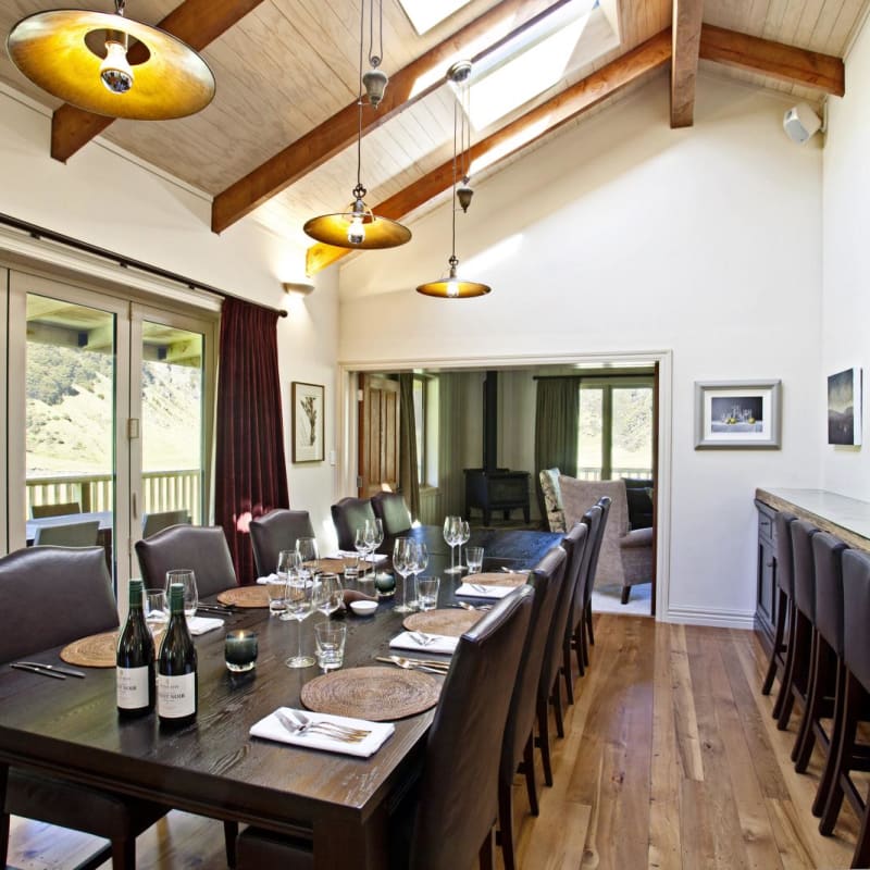 Dining Area - Minaret Station