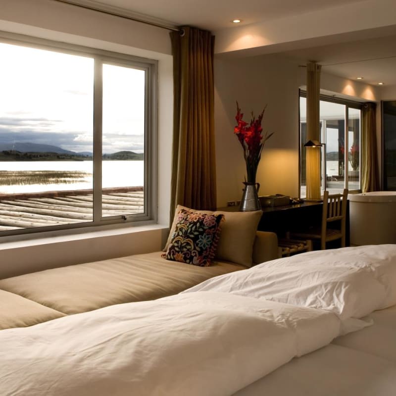 Bedroom and lake views - Titilaka
