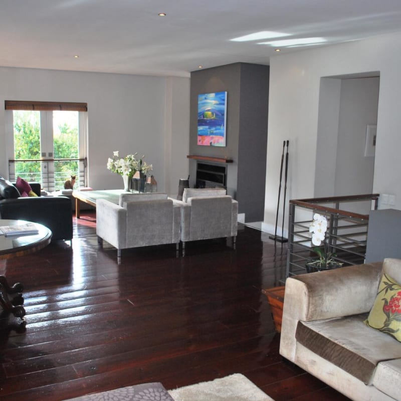 Lounge - Four Rosmead