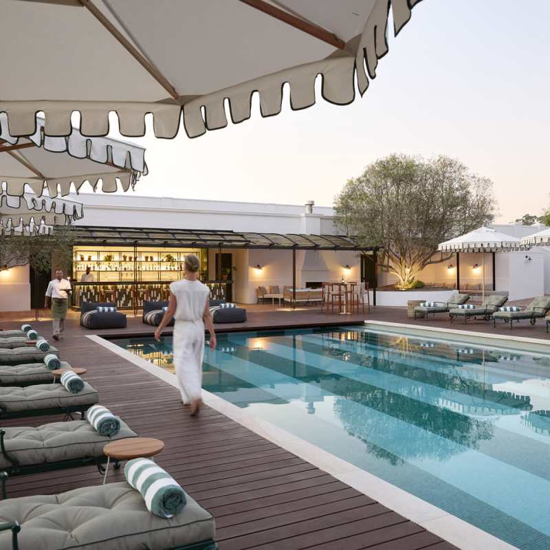Heated pool and garden bar 