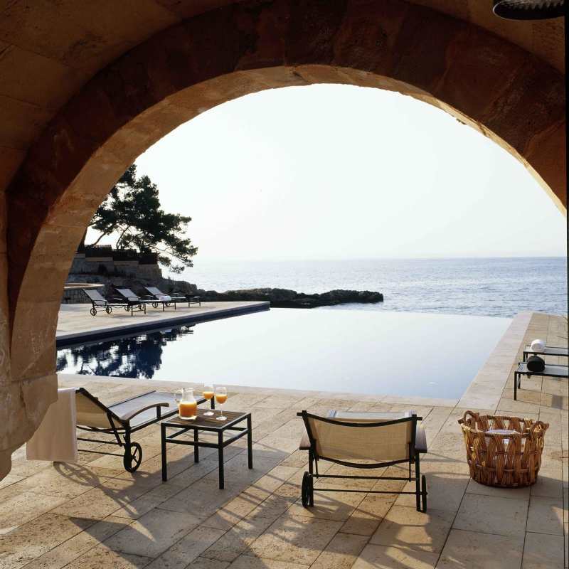 Infinity pool - Hospes Maricel