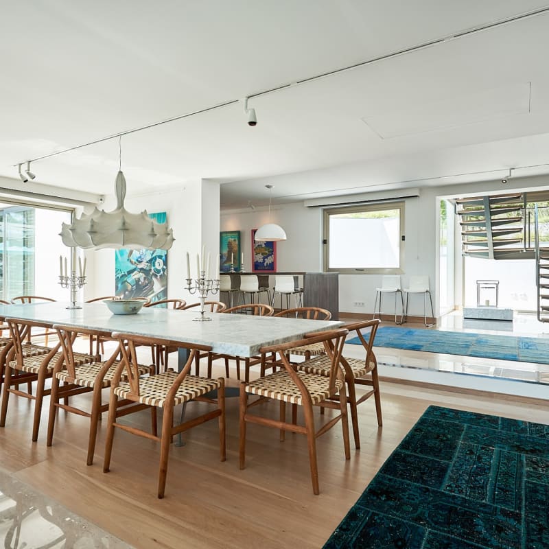 Indoor Dining Area - Villa Adelie