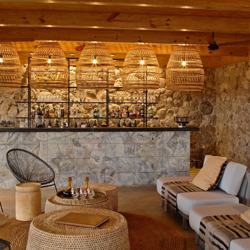 Bar area at Namiri Plains