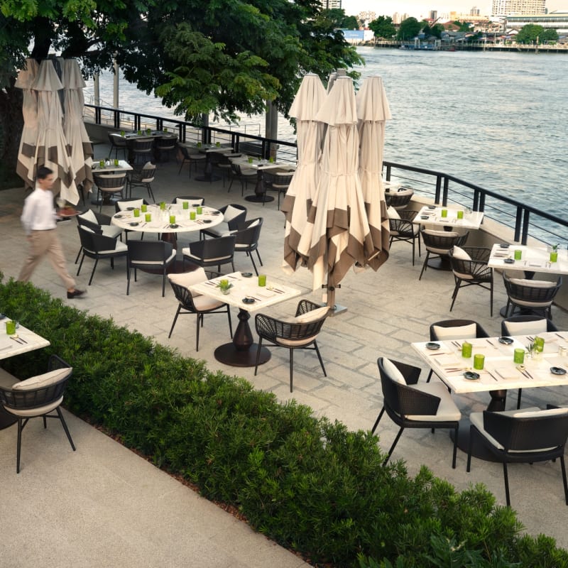 Capella Bangok - Outdoor Dining at Phra Nakhon