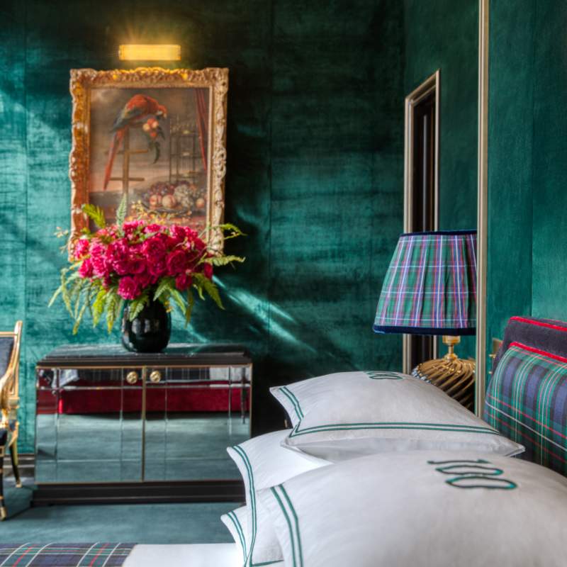 Isolbel room