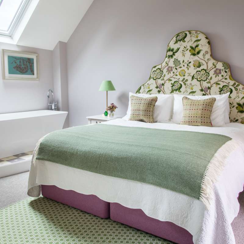 Deluxe two bedroom cottage