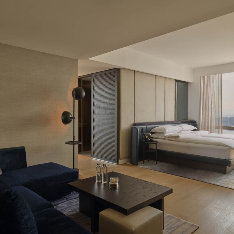 Deluxe River Junior Suite