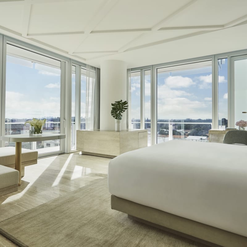 Suite - Four Seasons at the Surf Club