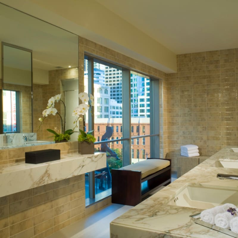 Womens Spa Locker   - Four Seasons Seattle