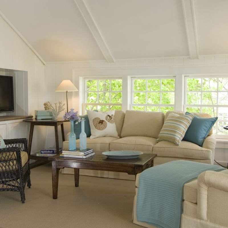 Sitting Room - Harbor View