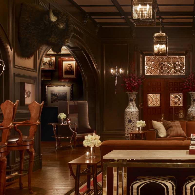 Living Room Bar 