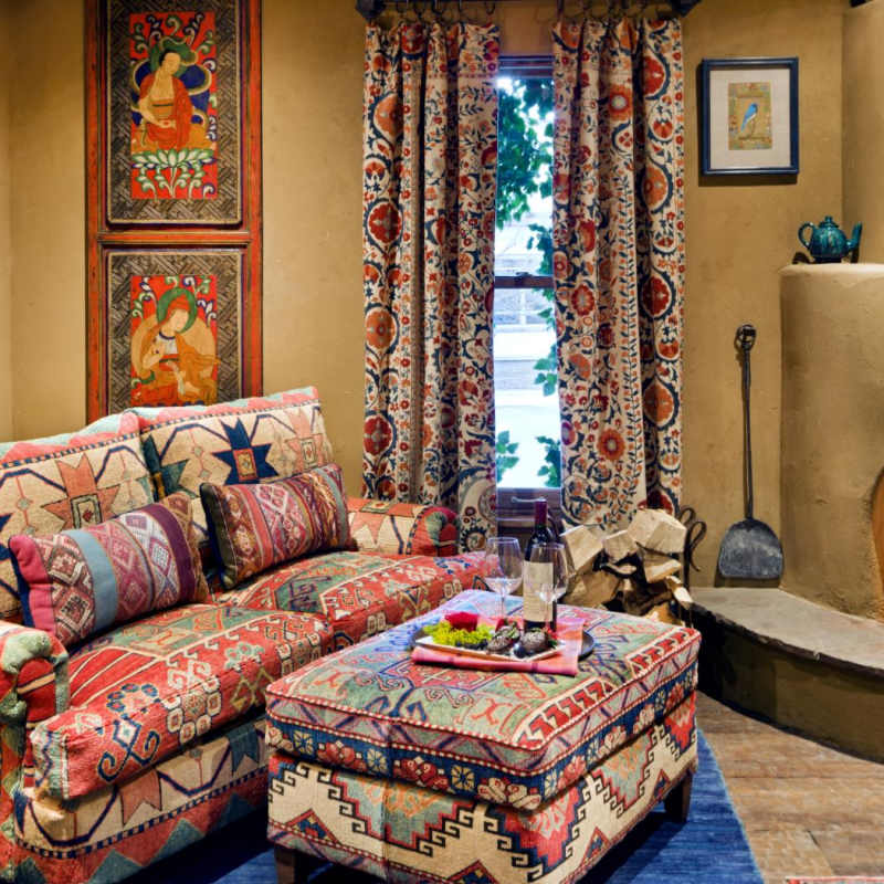 Living space - The Inn of the Five Graces