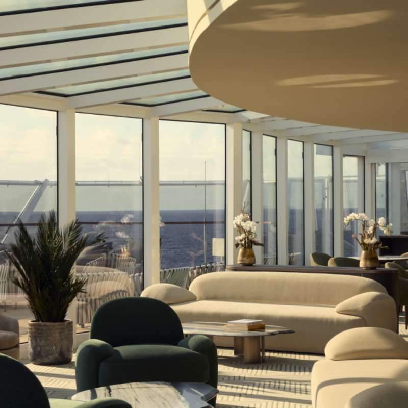 Explora Lounge