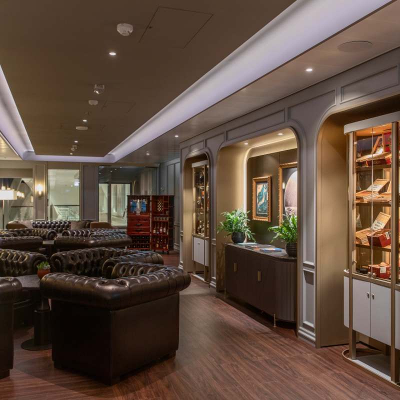 Connoisseurs corner
