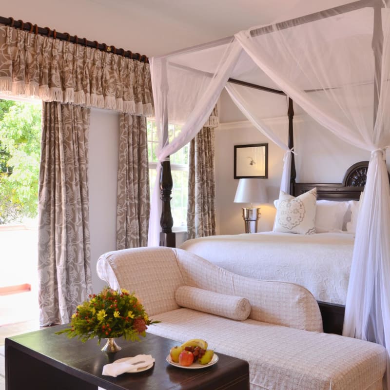 Honeymoon Suite   - Victoria Falls Hotel