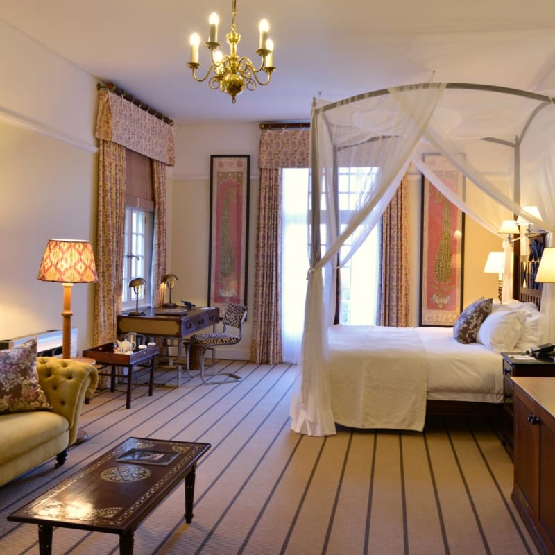 Deluxe Suite   - Victoria Falls Hotel