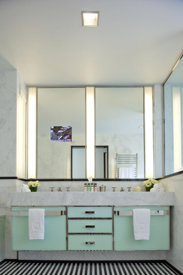Vanity Room - The Mark